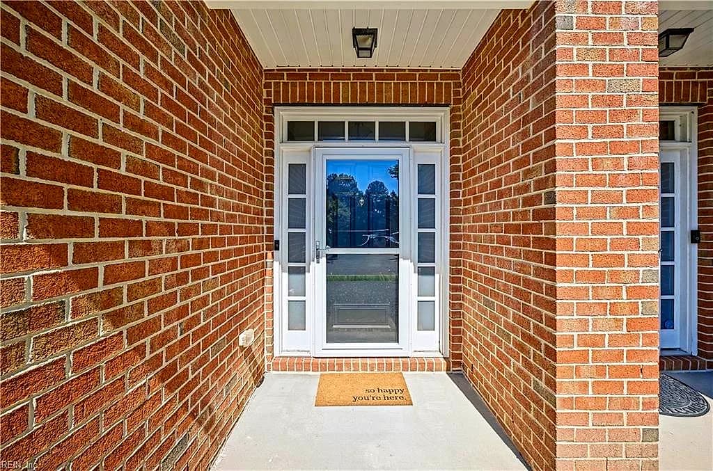225 Citizens LN, NEWPORT NEWS VA 23602 - Photo 3