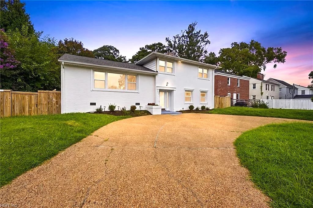 3805 Chesapeake AVE, HAMPTON VA 23661