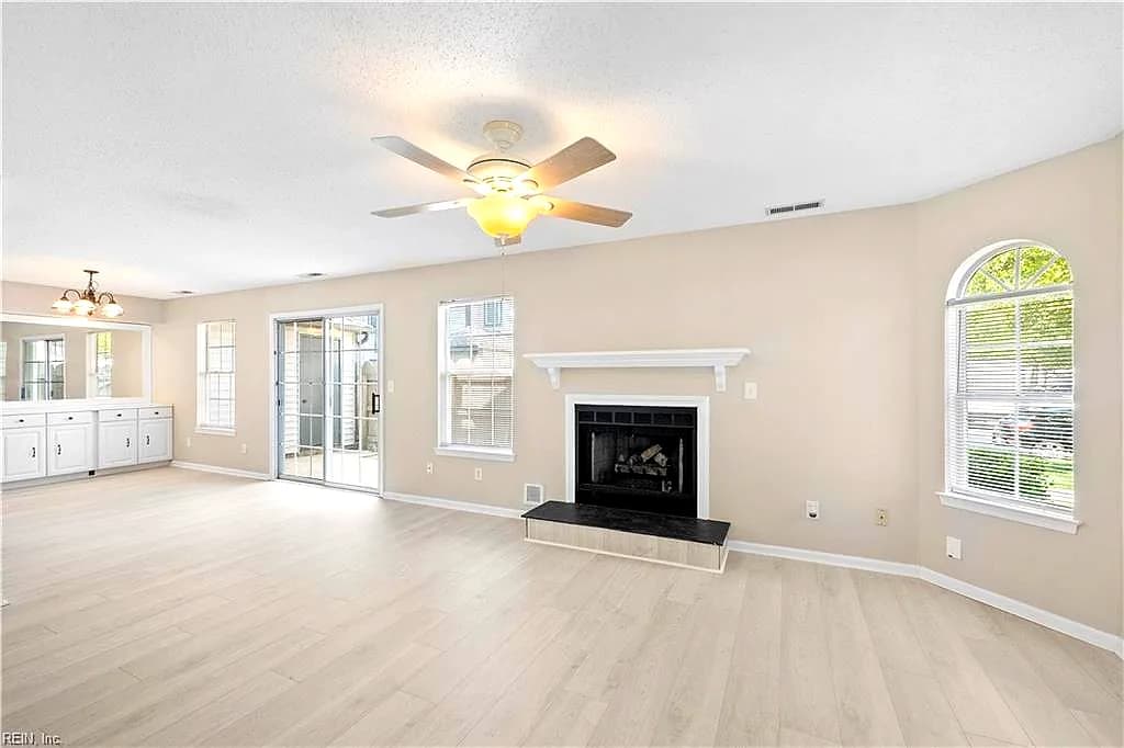 4809 Shallowford CIR, VIRGINIA BEACH VA 23462 - Photo 4