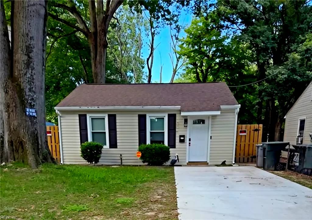 504 Marion RD, HAMPTON VA 23663 - Main photo