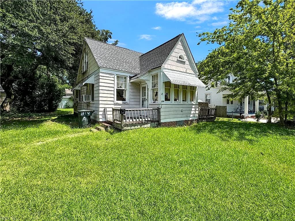 218 Tappan AVE, HAMPTON VA 23664 - Photo 3