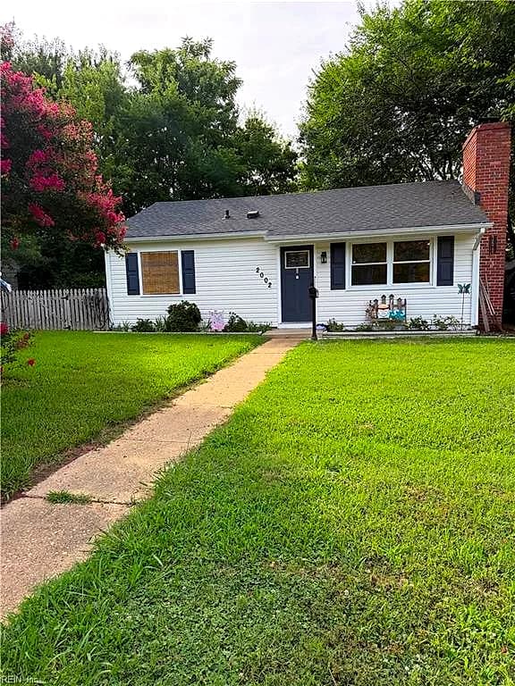 2002 Whitman PL, HAMPTON VA 23663 - Photo 2