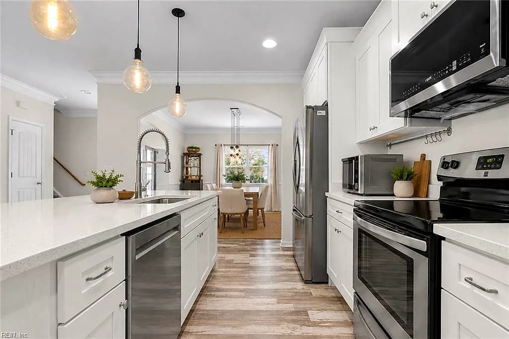 9601 Inlet RD, NORFOLK VA 23503 - Photo 5