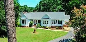 101 S Teal CIR, FRANKLIN VA 23851 - Main photo