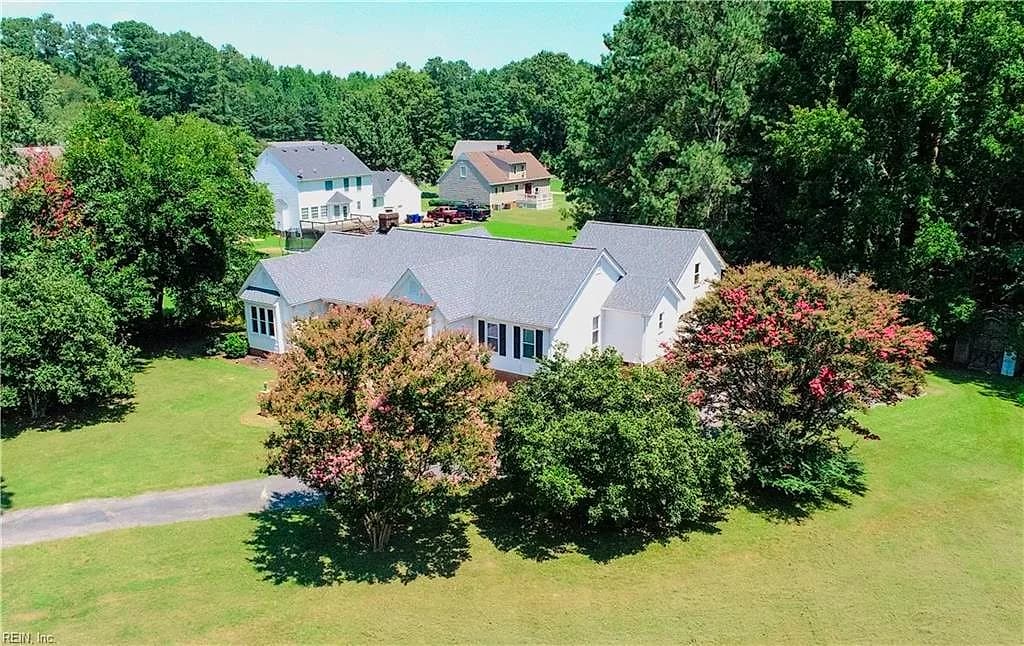 101 S Teal CIR, FRANKLIN VA 23851 - Photo 4
