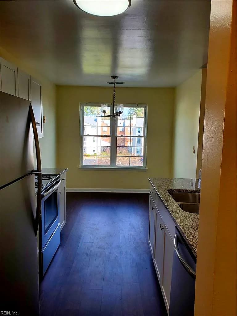 1893 Chantilly CT, VIRGINIA BEACH VA 23451 - Photo 5