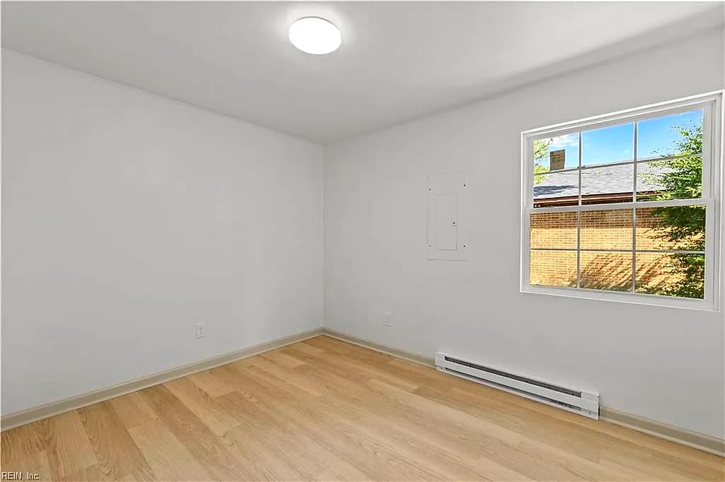 3004 Illinois AVE, NORFOLK VA 23513 - Photo 4