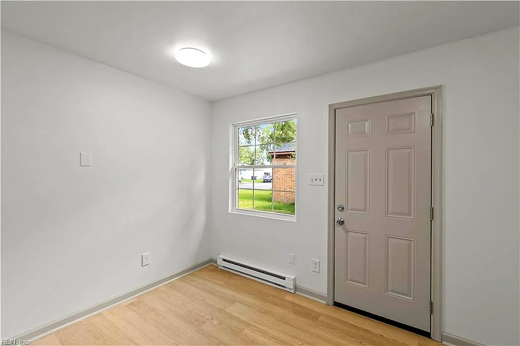 3004 Illinois AVE, NORFOLK VA 23513 - Photo 5