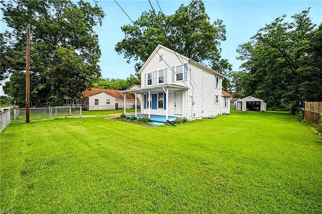 826 Pecan Point Rd RD, NORFOLK VA 23502 - Photo 5