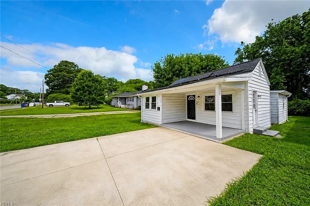 3804 Robin Hood RD, NORFOLK VA 23513 - Photo 3