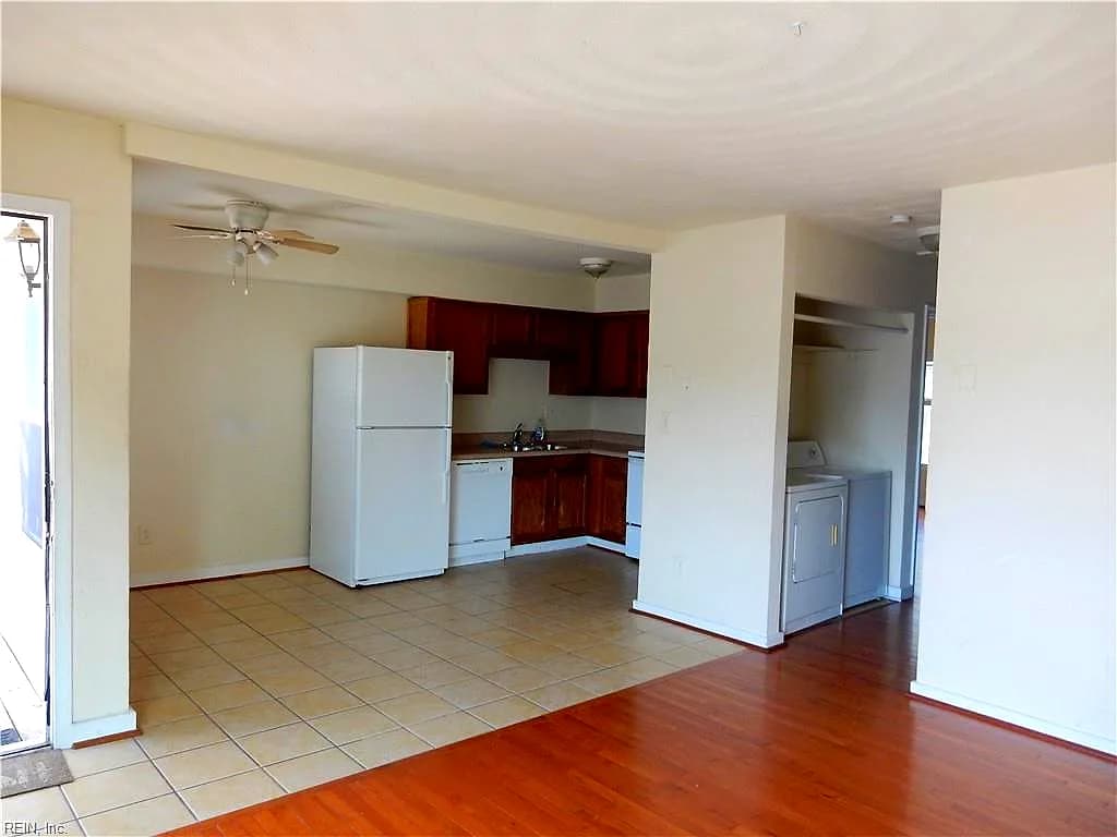 3536 E Ocean View AVE #B, NORFOLK VA 23518 - Photo 4