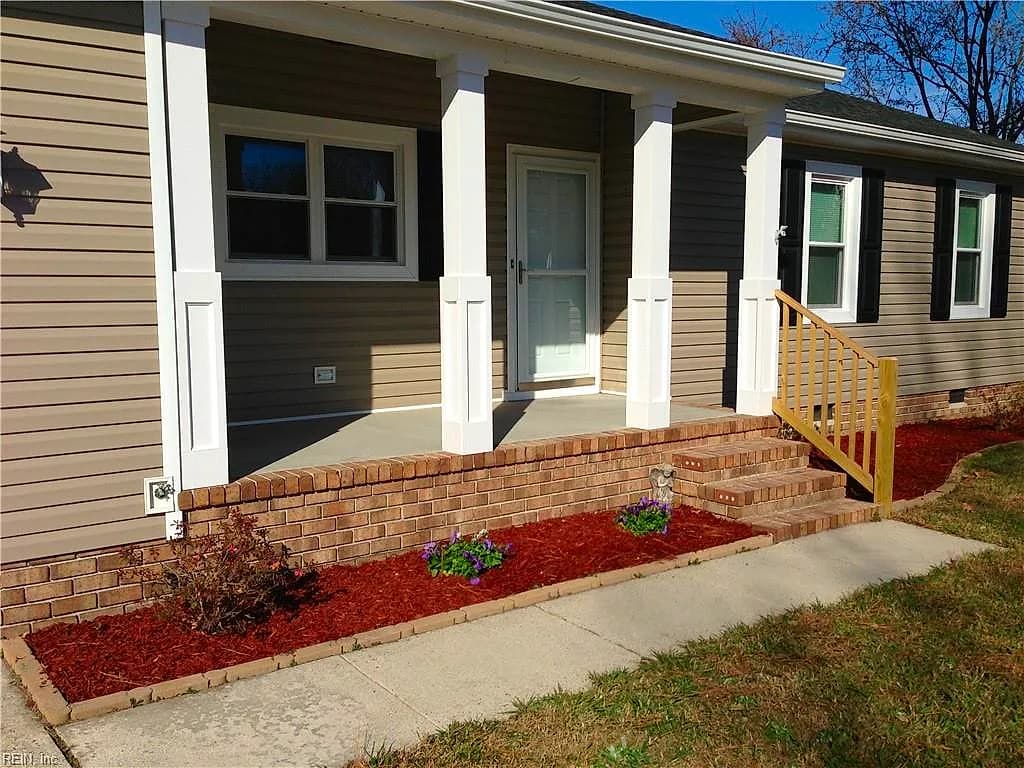 12 Waterview PT, HAMPTON VA 23666 - Main photo