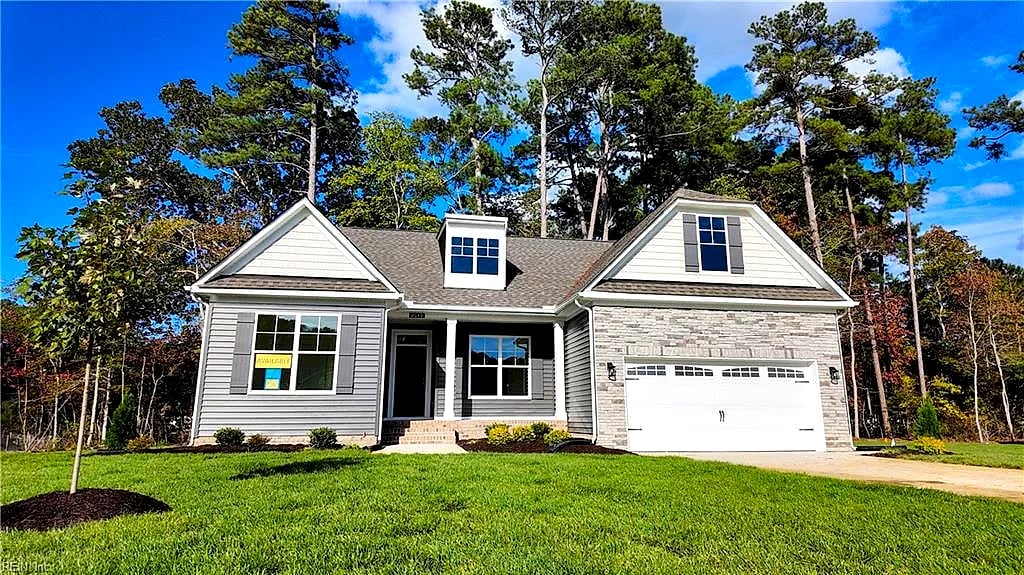 2102 Wentworth XING, Smithfield — 4 bed Residential, 2,701 sqft