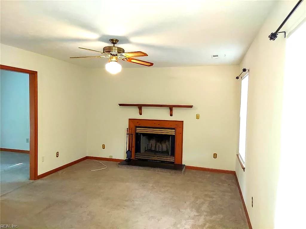 1541 Paul Jack DR, HAMPTON VA 23666 - Photo 5