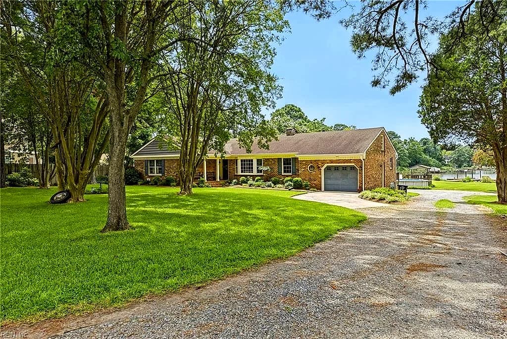18 Cypress RD, PORTSMOUTH VA 23701 - Photo 2