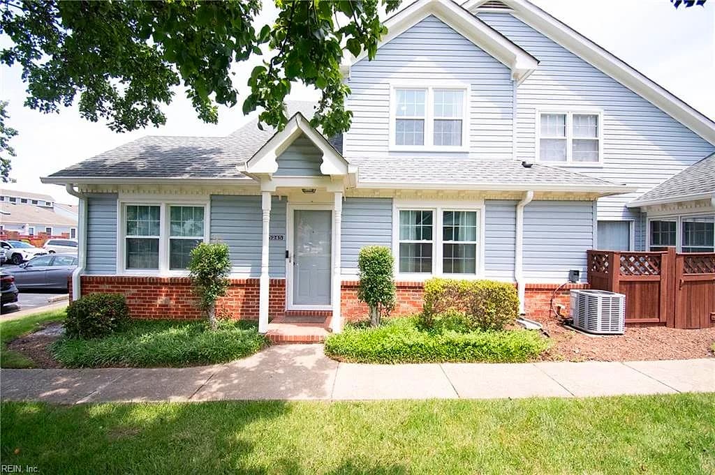 5245 Lake Victoria ARCH, VIRGINIA BEACH VA 23464 - Main photo