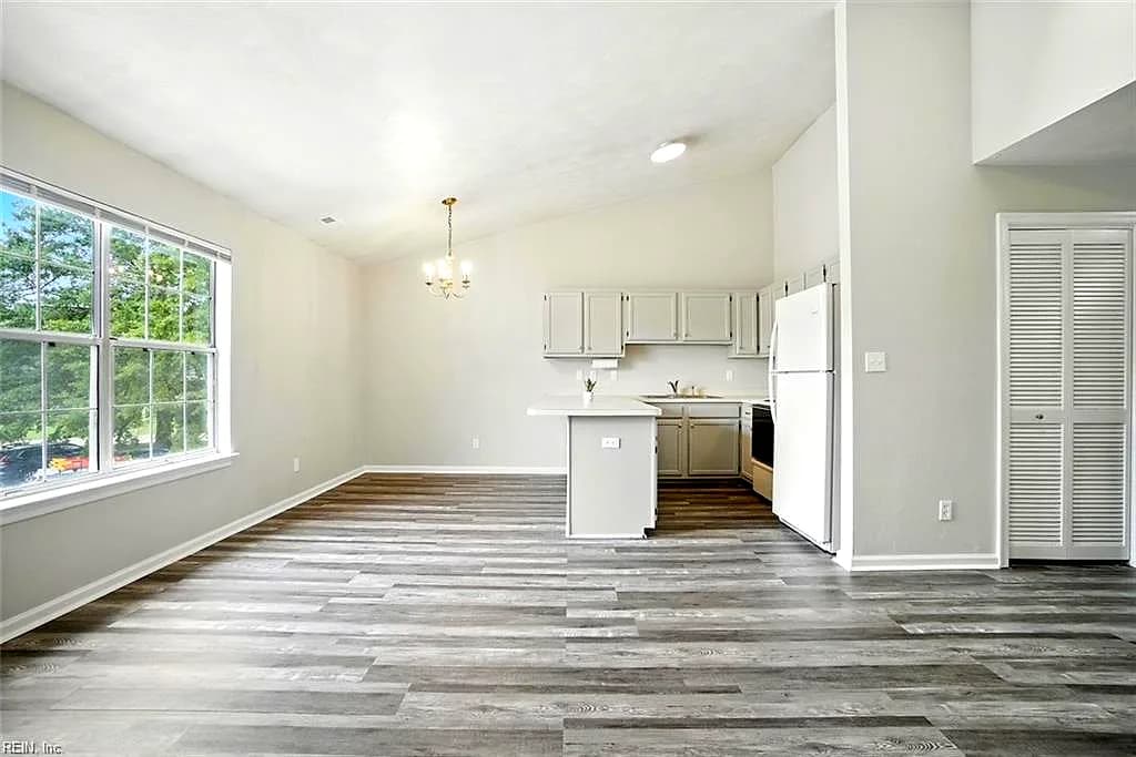 3331 Clover Meadows DR, CHESAPEAKE VA 23321 - Main photo