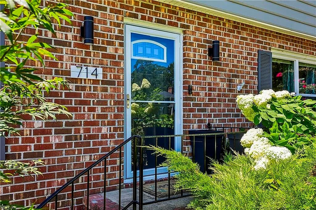 714 Jouett DR, NEWPORT NEWS VA 23608 - Photo 4