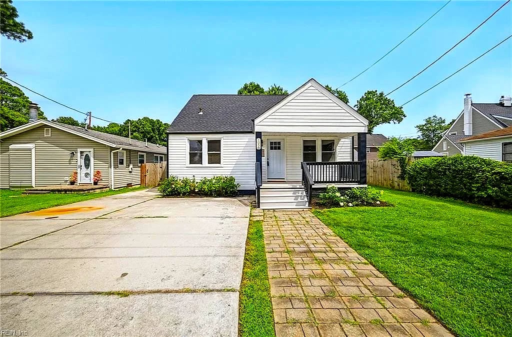 1050 Wingfield AVE, CHESAPEAKE VA 23325