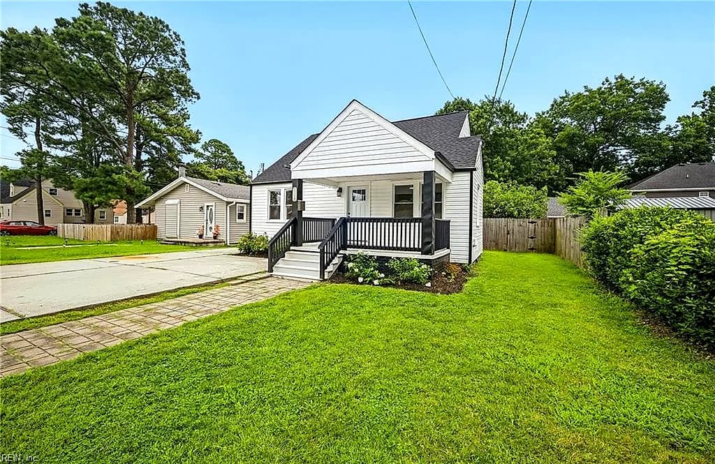 1050 Wingfield AVE, CHESAPEAKE VA 23325 - Photo 4