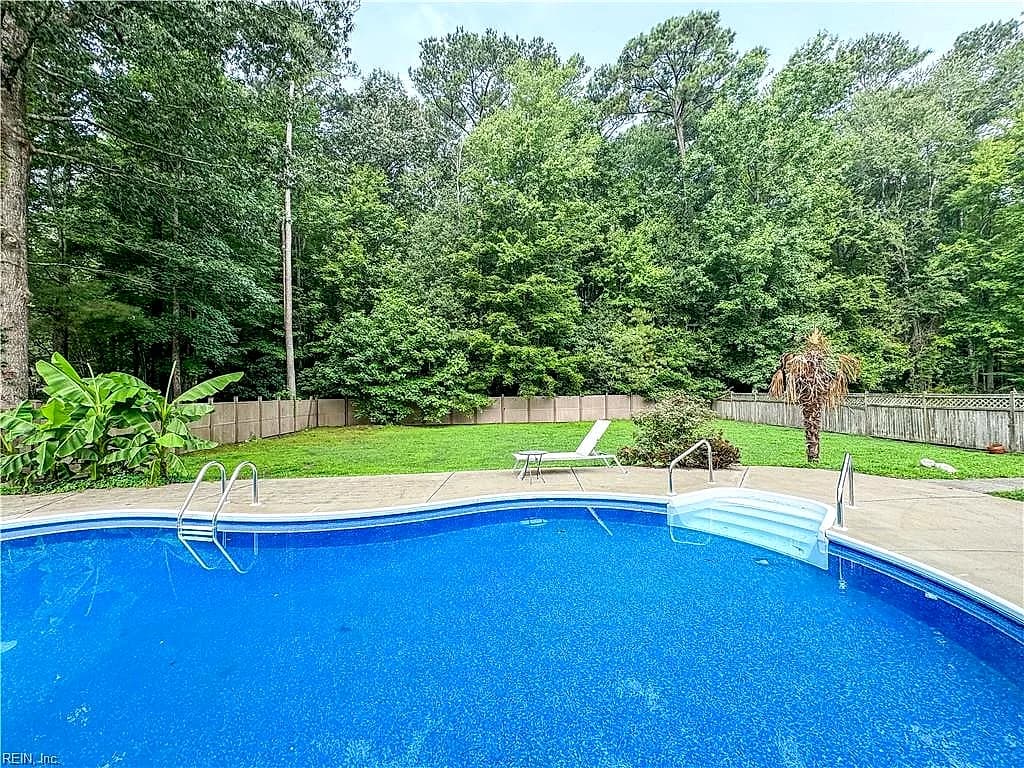 4936 Oriole DR, CHESAPEAKE VA 23321 - Photo 4