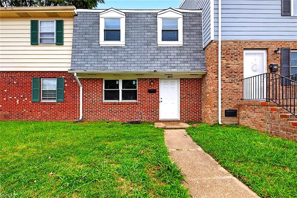 1803 Olde Buckingham RD, HAMPTON VA 23669 - Photo 4