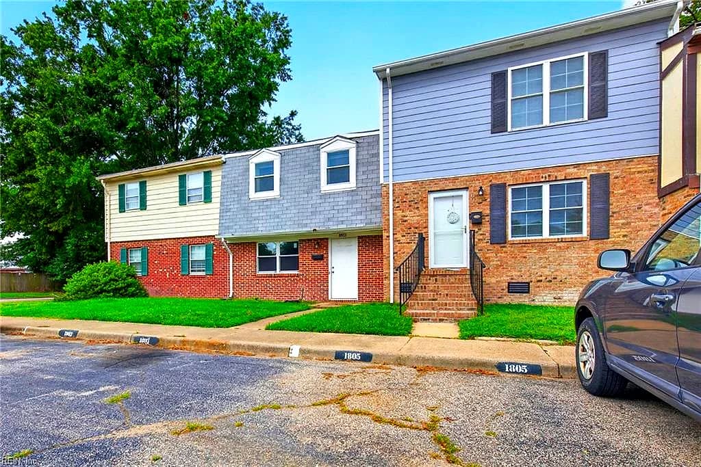 1803 Olde Buckingham RD, HAMPTON VA 23669 - Photo 5