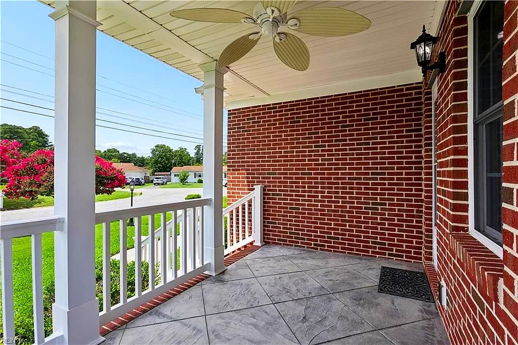 310 Edward AVE, SUFFOLK VA 23434 - Photo 3