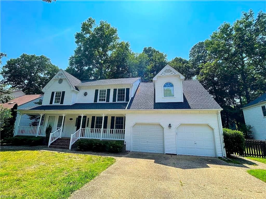 403 Coach Hovis DR, YORKTOWN VA 23693 - Photo 2