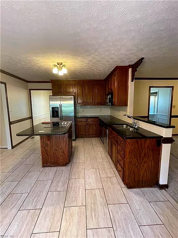 403 Coach Hovis DR, YORKTOWN VA 23693 - Photo 3