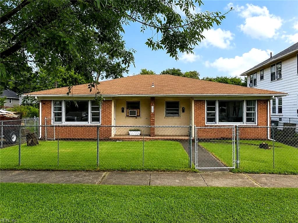 218 Glendale AVE #A, NORFOLK VA 23505 - Photo 2
