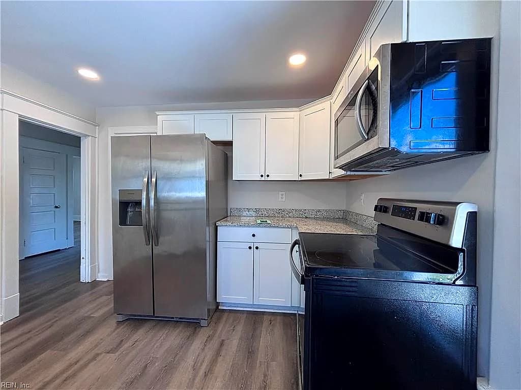 1307 Holly AVE #B, CHESAPEAKE VA 23324 - Photo 5