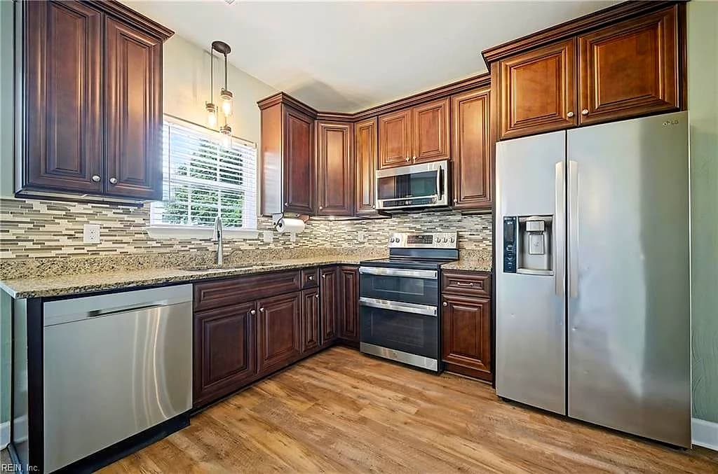 207 Holbrook ARCH, SUFFOLK VA 23434 - Photo 4