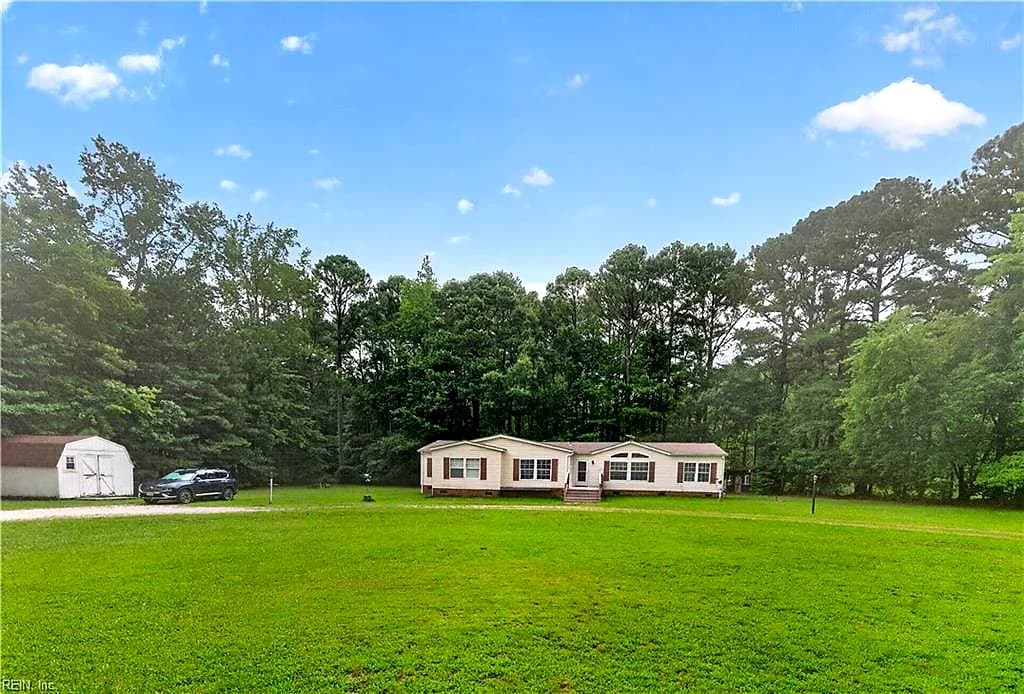 6807 Short LN, GLOUCESTER VA 23061 - Photo 4