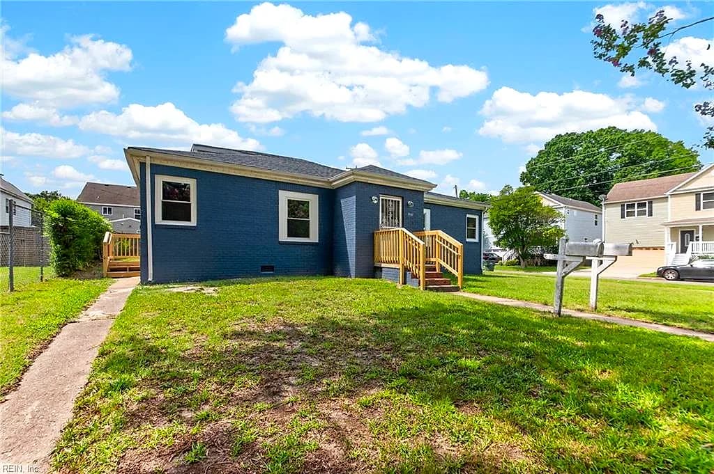 325 W 37th ST, NORFOLK VA 23508 - Main photo