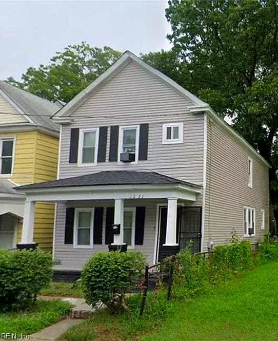 1221 29th ST, NEWPORT NEWS VA 23607 - Main photo