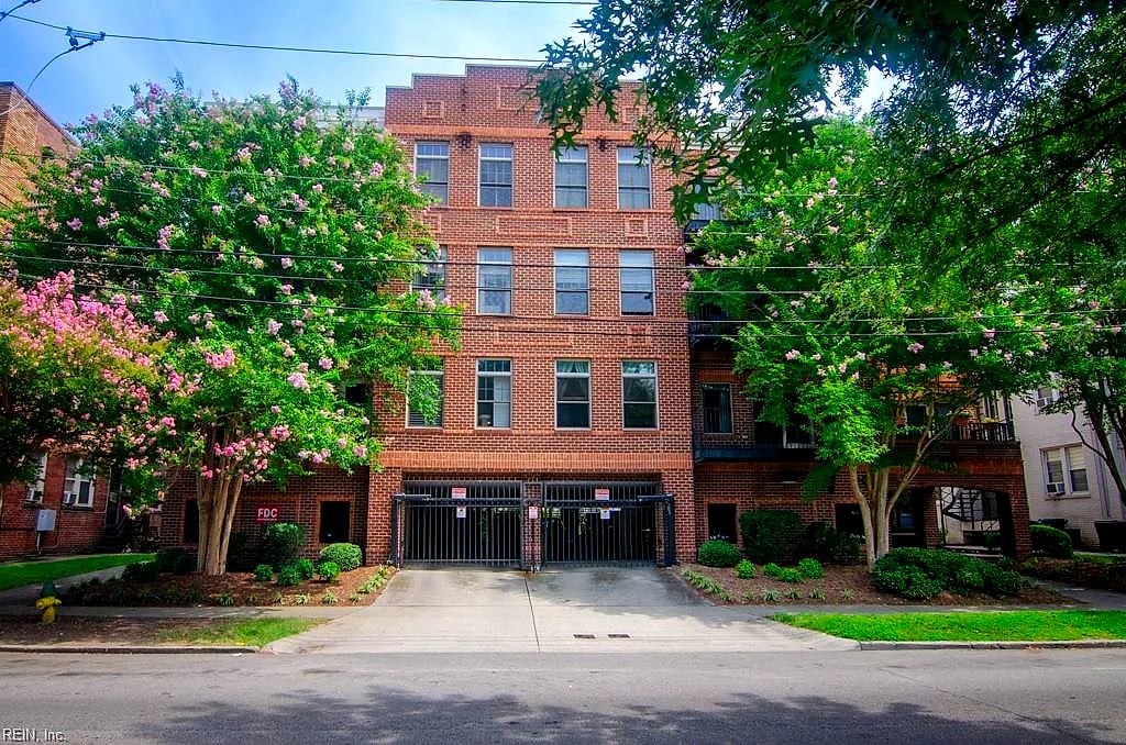 810 W Princess Anne RD #404, NORFOLK VA 23517