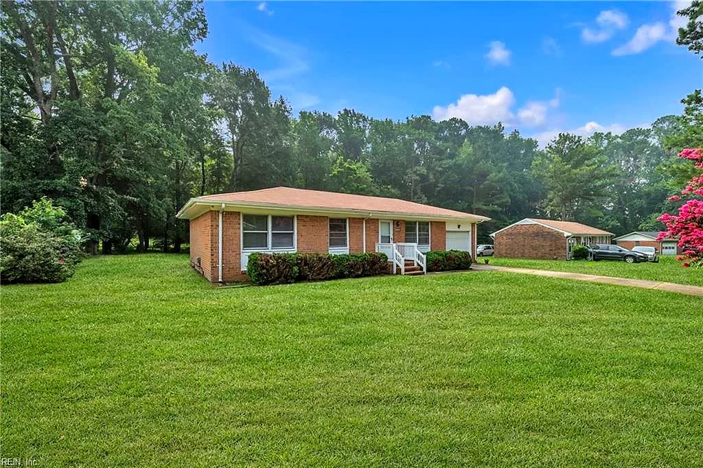 5125 Owens LN, SMITHFIELD VA 23430 - Photo 4
