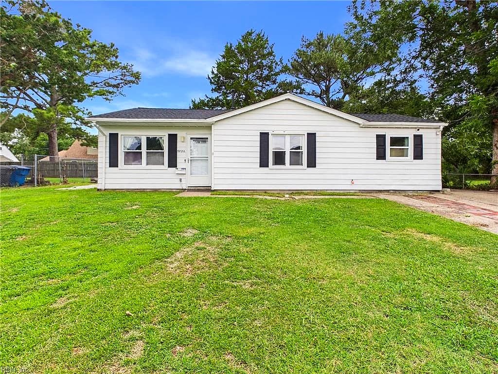 4920 Bark LN, VIRGINIA BEACH VA 23455 - Photo 3