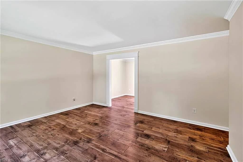 203 Robinson DR, NEWPORT NEWS VA 23601 - Photo 5