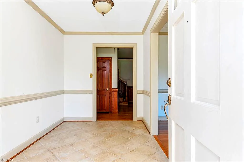 175 Cabell DR, NEWPORT NEWS VA 23602 - Photo 4