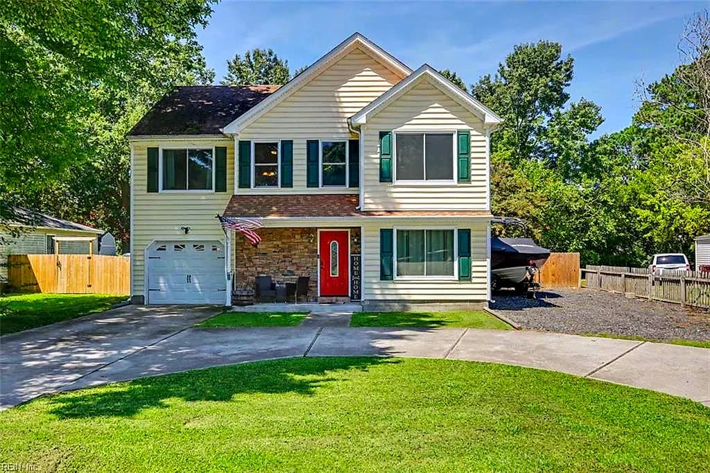 514 Waters RD, CHESAPEAKE VA 23322 - Photo 5