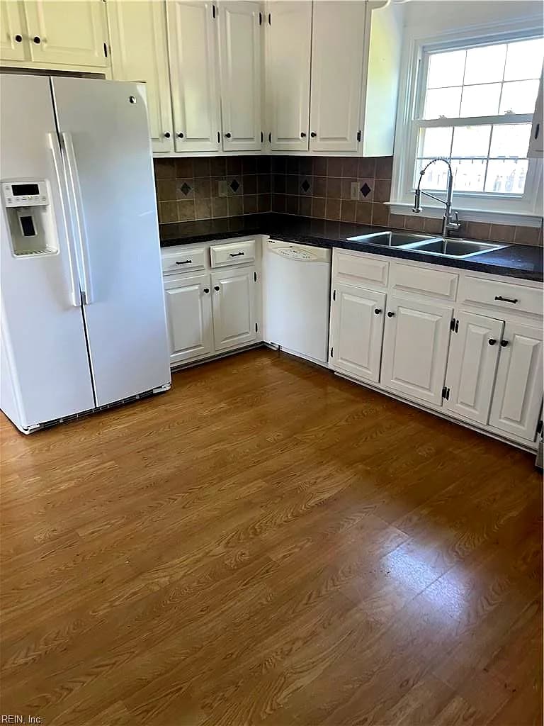 10 Poulas CT, HAMPTON VA 23669 - Photo 5