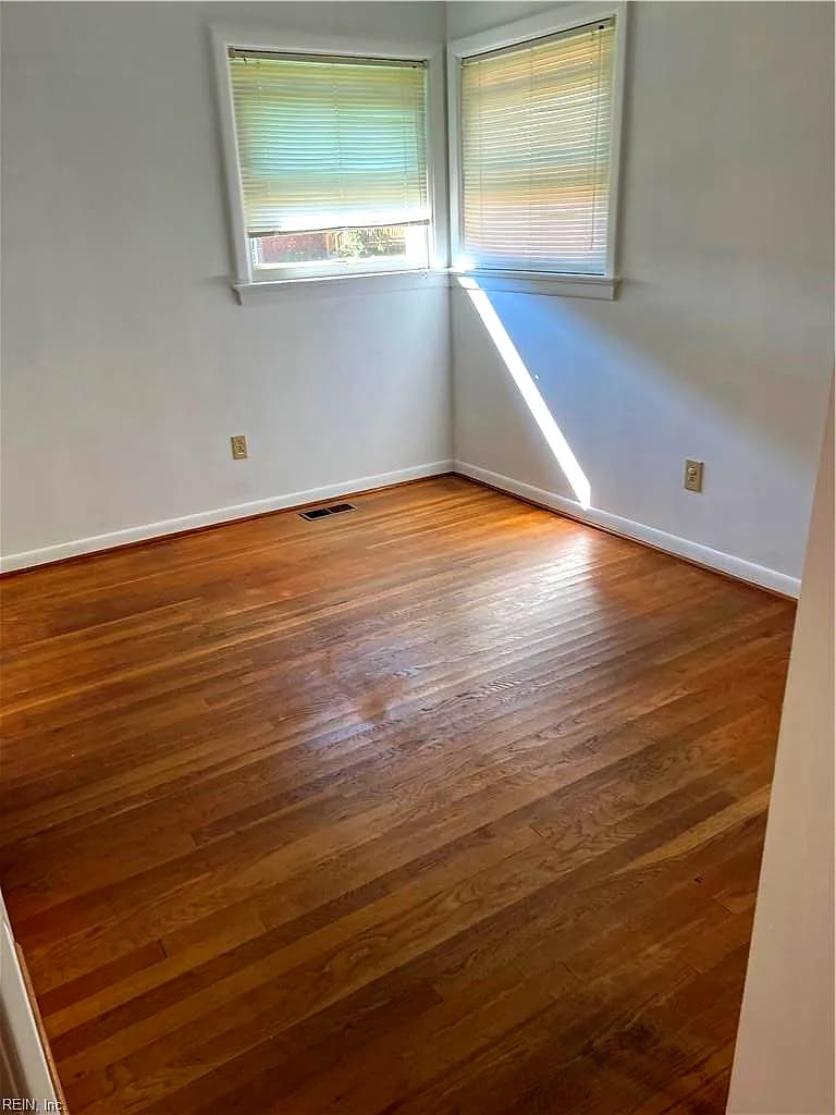 3002 Butternut DR, HAMPTON VA 23666 - Photo 3