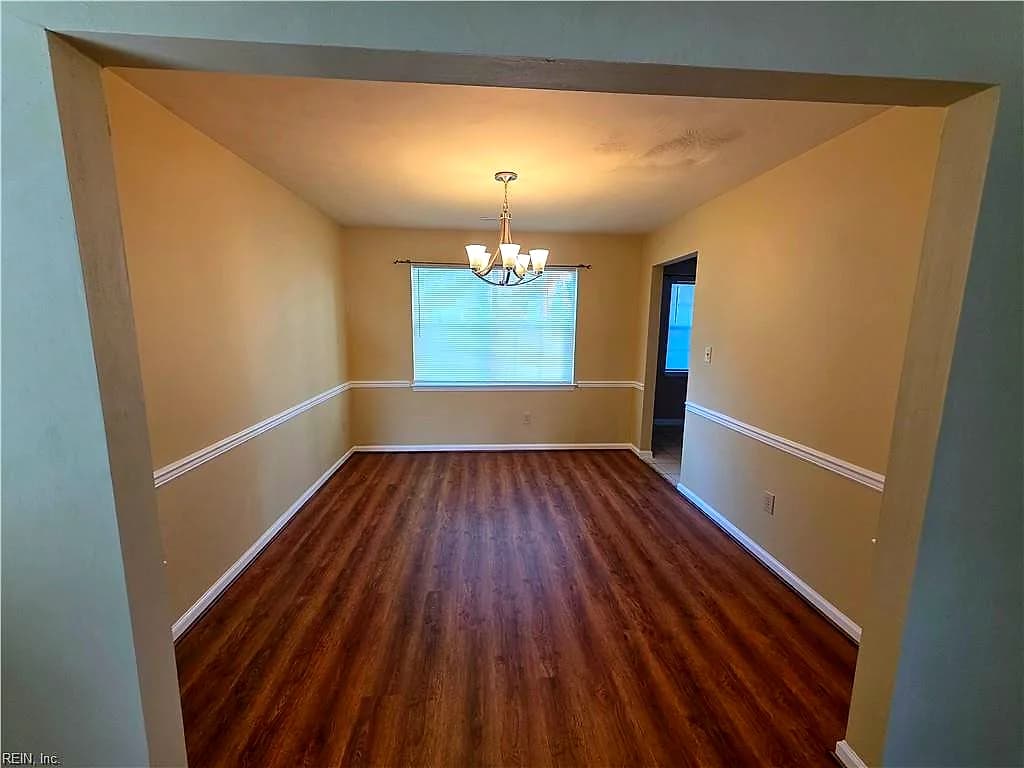 1460 Berkshire DR, NEWPORT NEWS VA 23602 - Photo 5