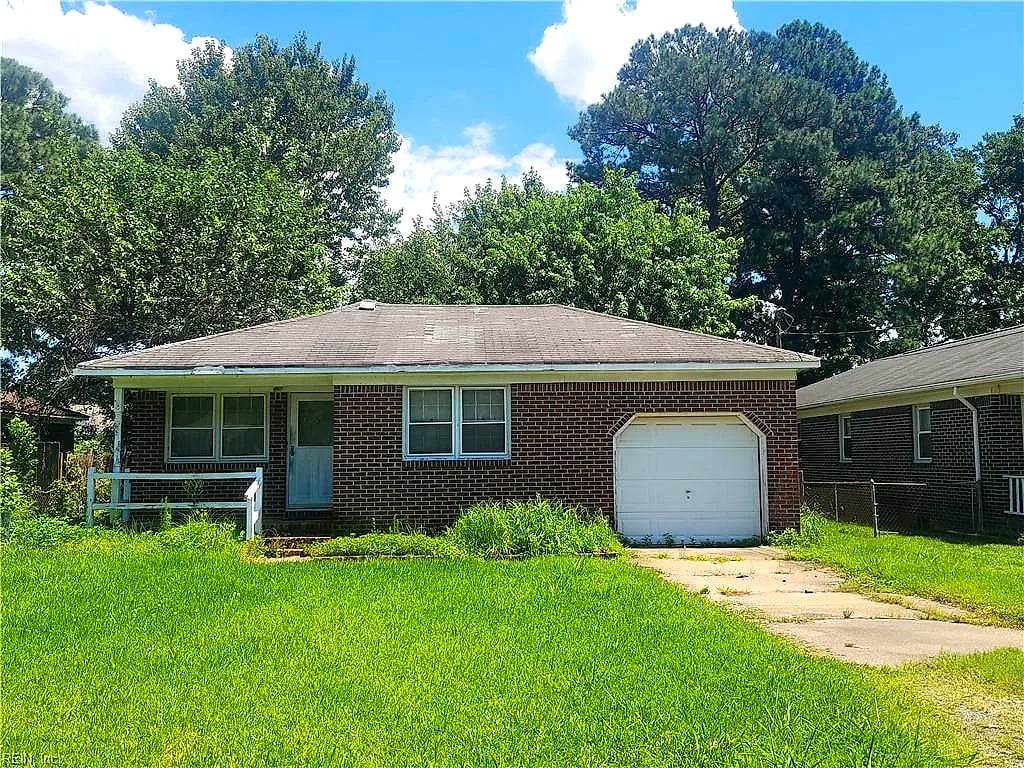 1524 Elm AVE, CHESAPEAKE VA 23325