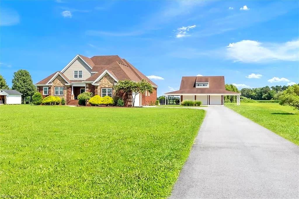 1717 Long Ridge RD, CHESAPEAKE VA 23322 - Photo 4