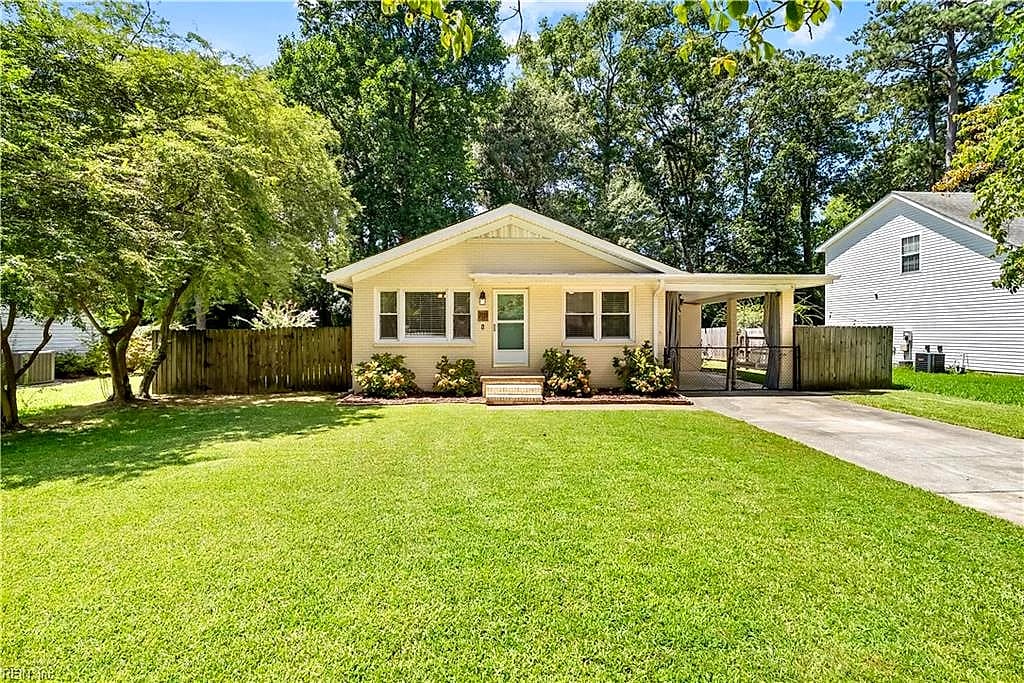 701 Maralon DR, VIRGINIA BEACH VA 23464 - Photo 2