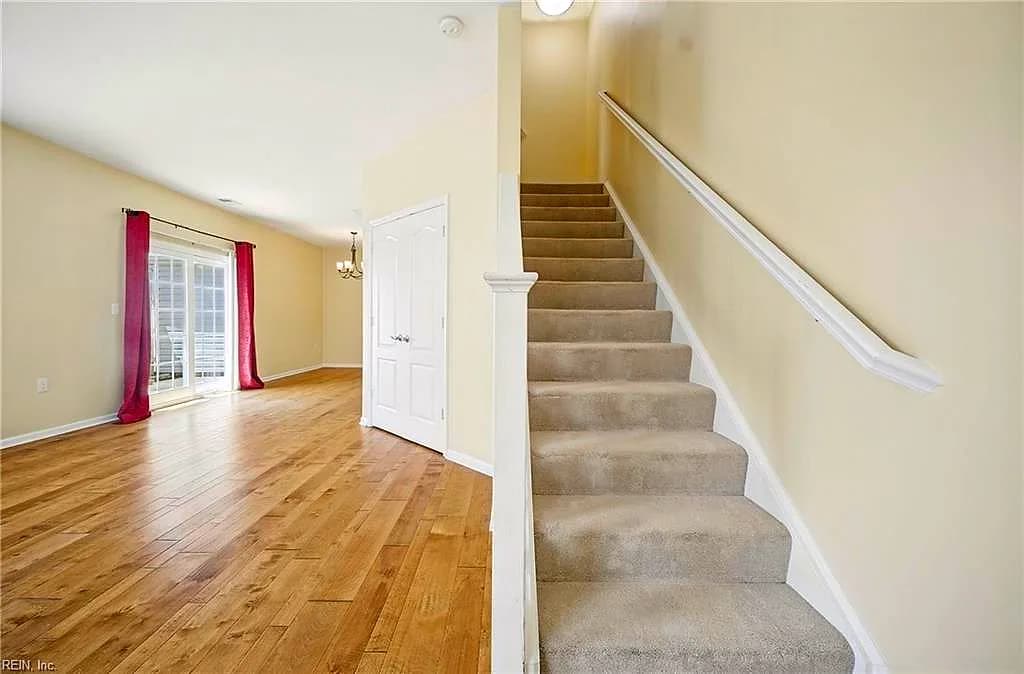 4477 Duffy DR, VIRGINIA BEACH VA 23462 - Photo 4