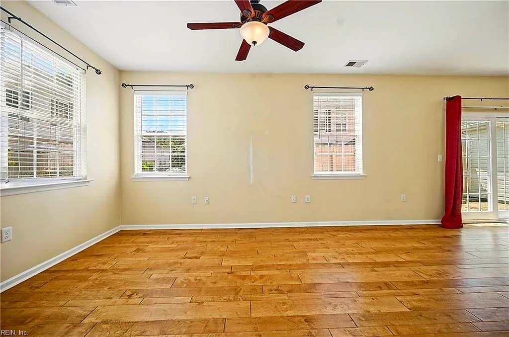 4477 Duffy DR, VIRGINIA BEACH VA 23462 - Photo 5